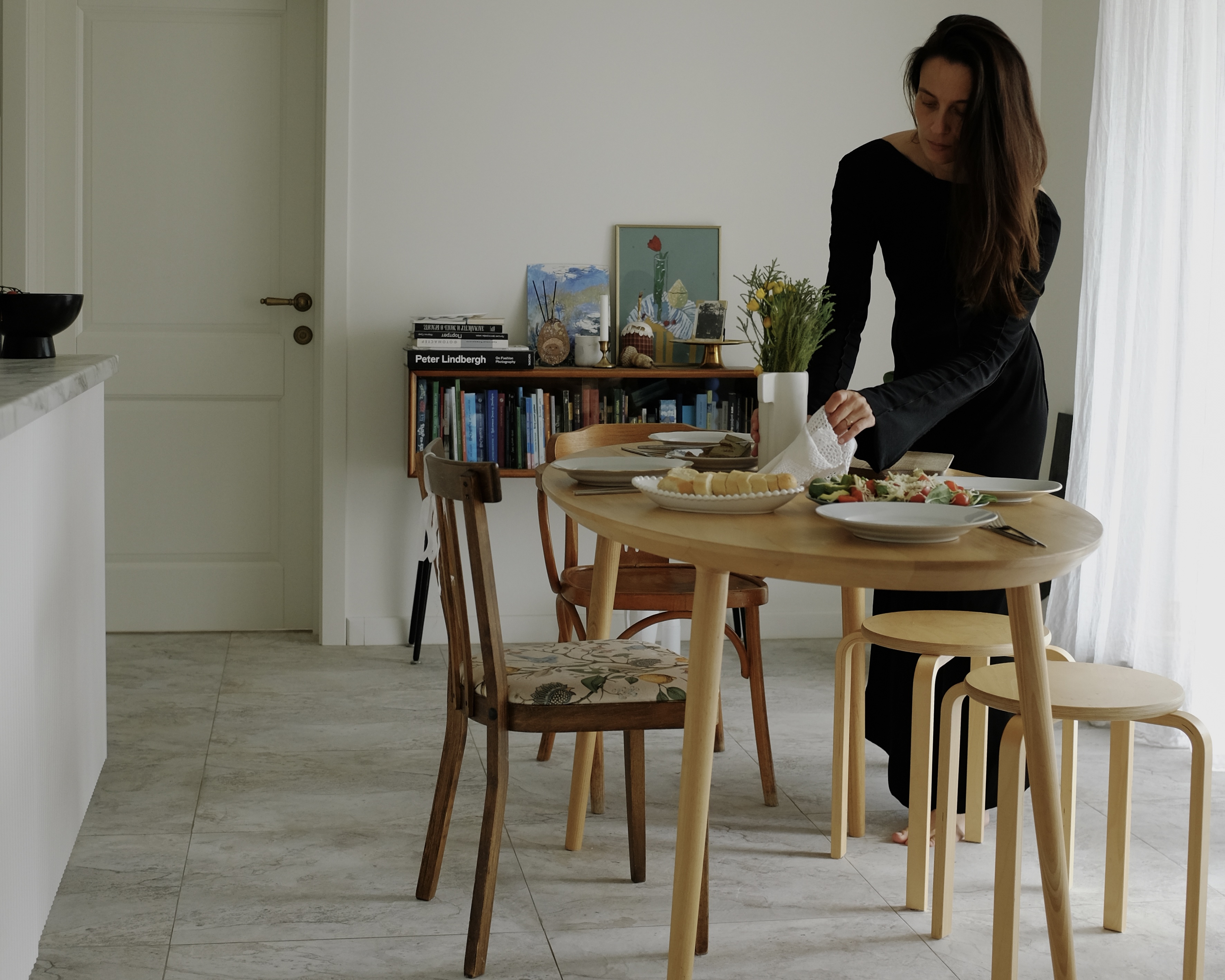 По домам: интерьер фотографа с мебелью KUBI-1 По домам: интерьер фотографа с мебелью KUBI-1