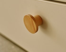 Детская кроватка для новорождённых Милки Easy с откидным бортиком и  ящиками-12