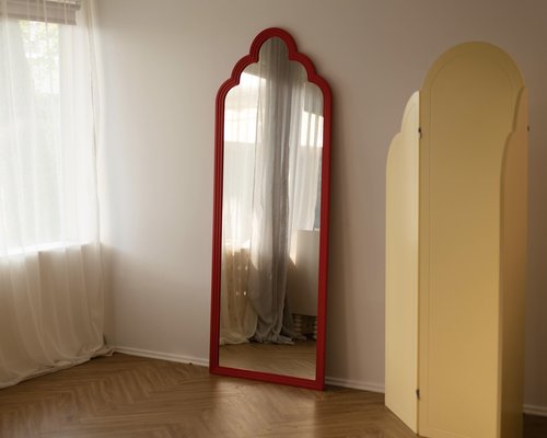 Фигурное зеркало Псковские мотивы