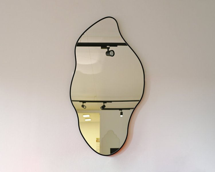 Зеркало Облако в раме в наличии