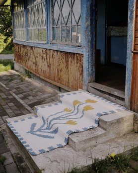 Ковёр У бабушки в саду в наличии-4