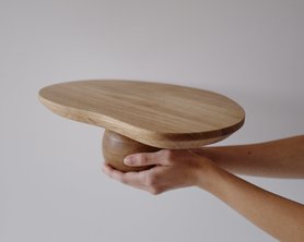 Поднос-подставка Фасоль MON из массива дуба в наличии-3