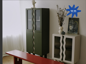 Витрина MON со стеклом 11.11. Черная пятница-2