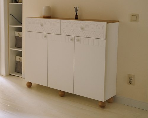 Комод Псковские мотивы