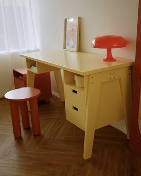 Стол письменный Kit Maxi со стеклом  полностью в цвете-6