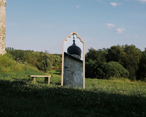 Фигурное зеркало Псковские мотивы Дубовое Фигурное зеркало Псковские мотивы Дубовое