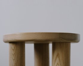 Столик - табурет Мон дубовый на 3-х ножках-5