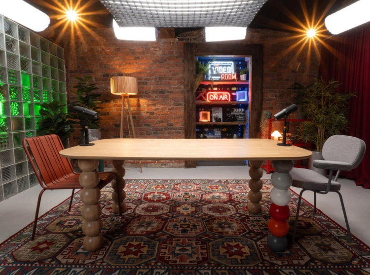 Стол с ножками Шары Арт. 8761