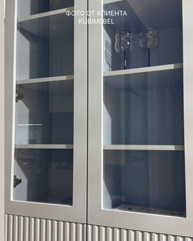 Стеллаж со стеклом на ножках Баум Арт. 9515-3