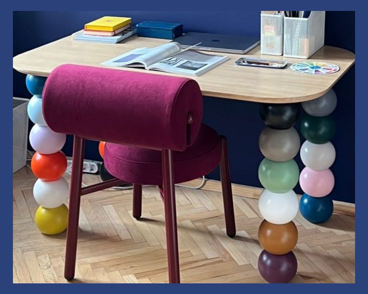 Стол обеденный MON с ножками шары Арт.9254