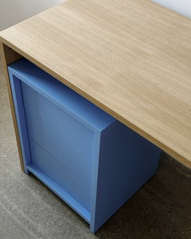 Стол-парта Кабинет в наличии-2