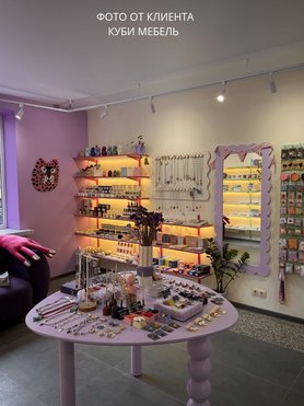 Треугольный стол Мон с ножкой Шары Арт.9299-2