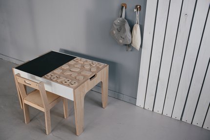 Детский столик-трансформер развивающий "Плэй"